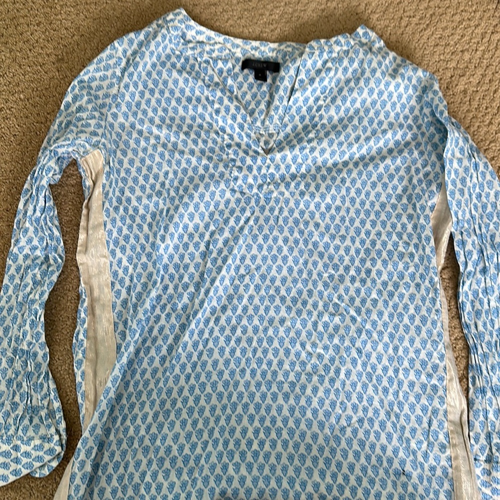 J crew v neck cotton shirt